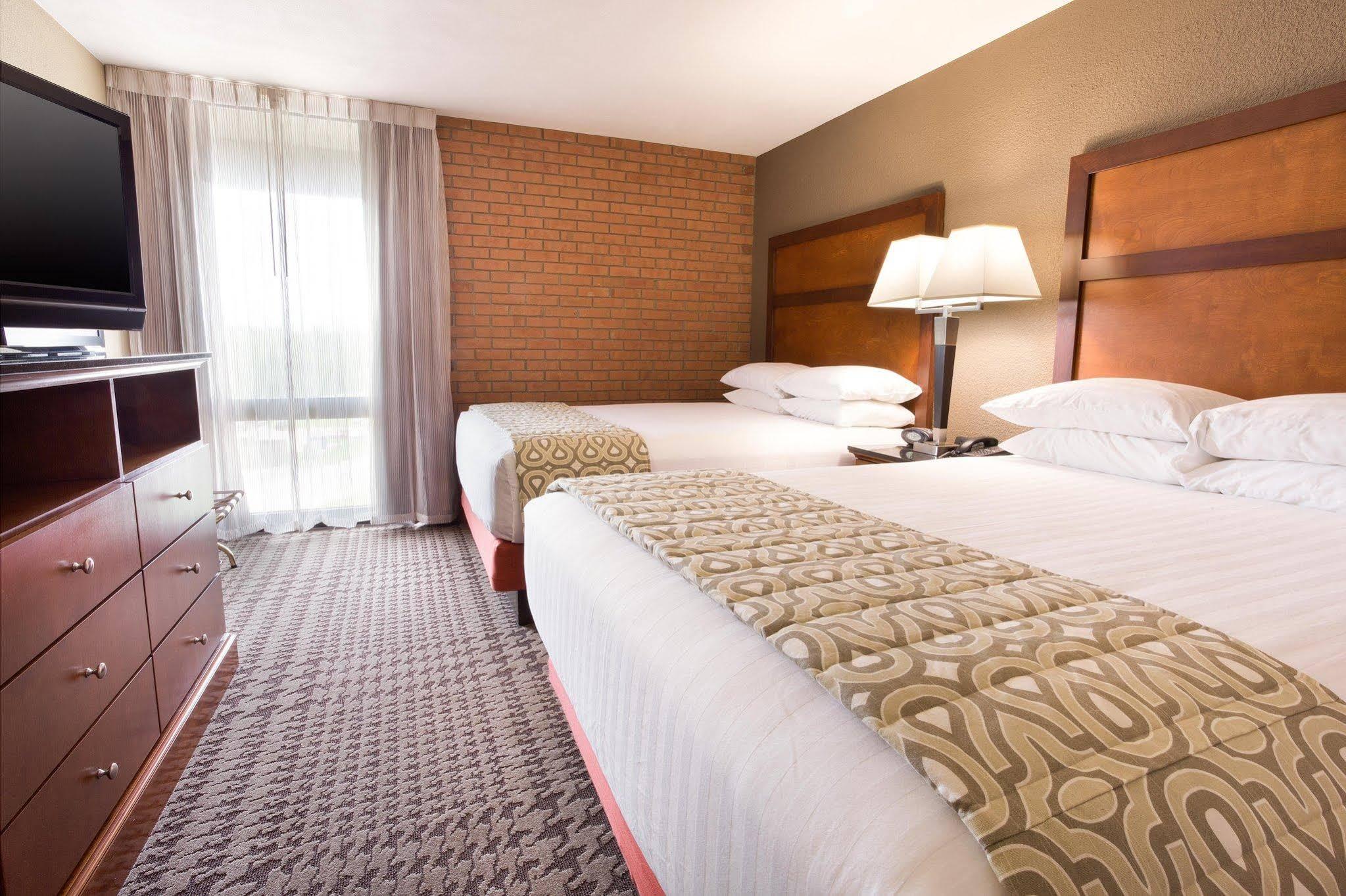 Drury Inn & Suites Jackson Mo Exteriér fotografie